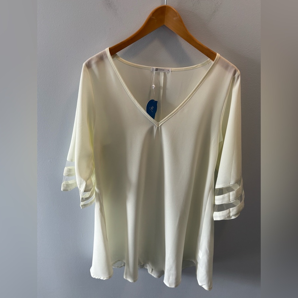 Cupshe Cream V-Neck Beach Swim Coverup S Wide Sheer Sleeves NEW Cruise Resort